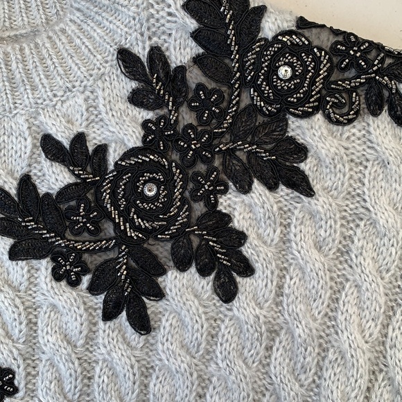 Topshop Chunky Cable Knit Lace Appliqué Sweater - Picture 4 of 7